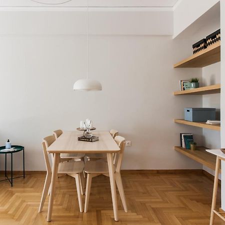 Absolute 2Br Apartment Near Emst Museum By Upstreet Athens Ngoại thất bức ảnh