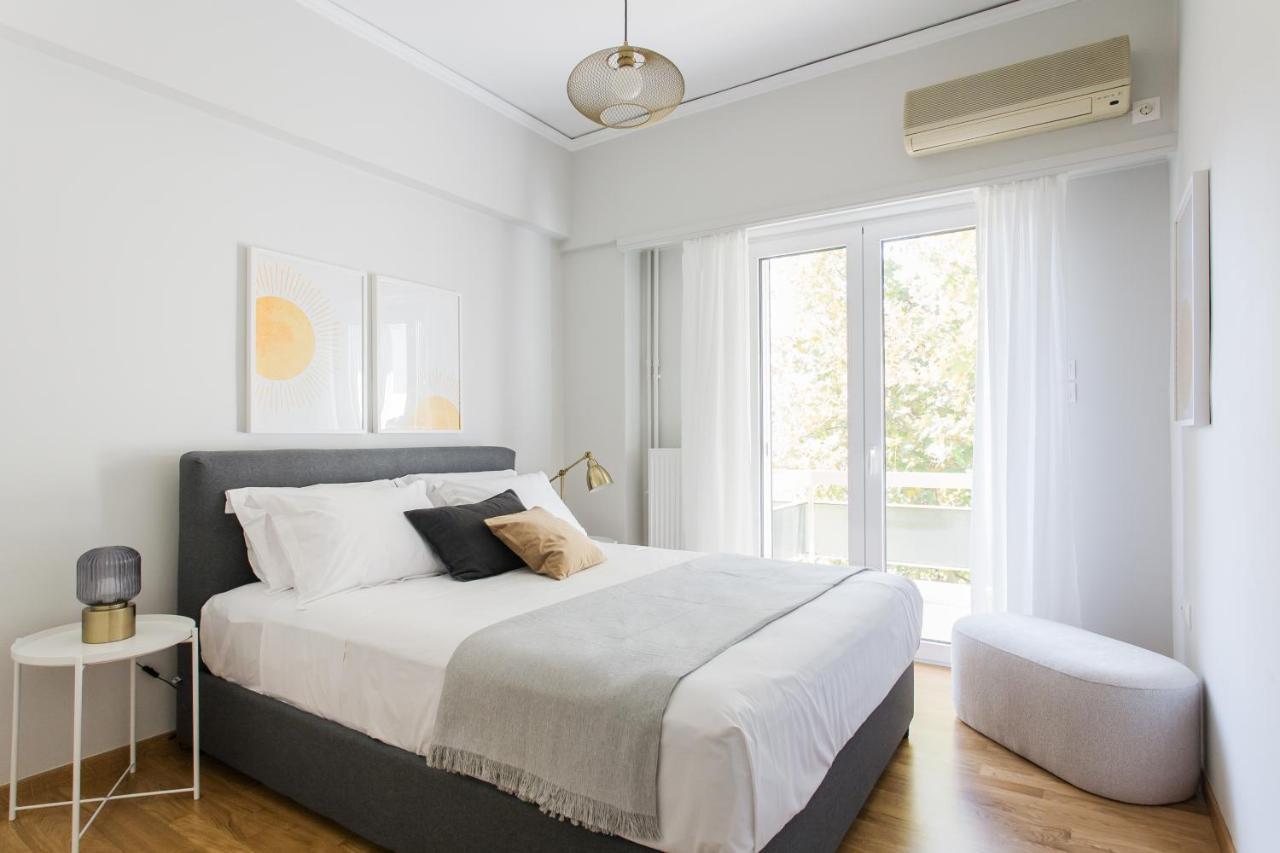 Absolute 2Br Apartment Near Emst Museum By Upstreet Athens Ngoại thất bức ảnh